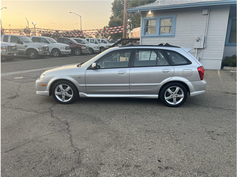 Used 2002 MAZDA Protege5 image 4