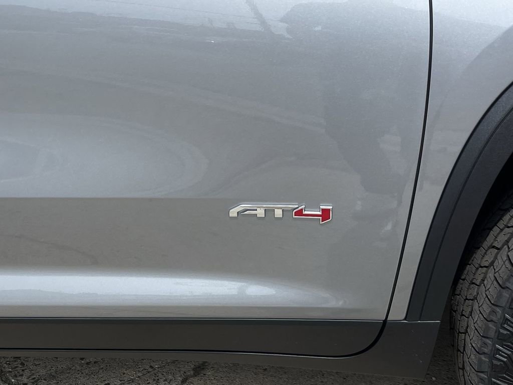 New 2026 GMC Acadia AT4 w/ Luxury Package image 32