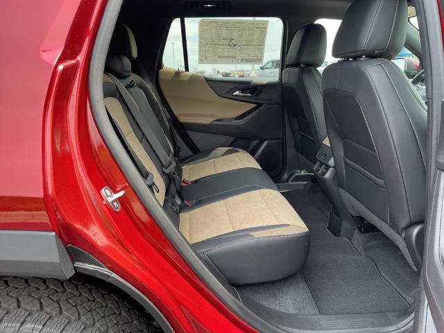 New 2026 Chevrolet Equinox ACTIV w/ Convenience Package III AWD/4WD image 25