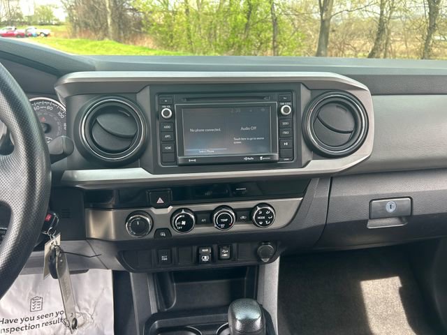 Used 2018 Toyota Tacoma SR5 image 17