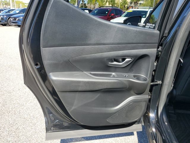 Used 2022 Hyundai Santa Cruz SEL Premium image 13