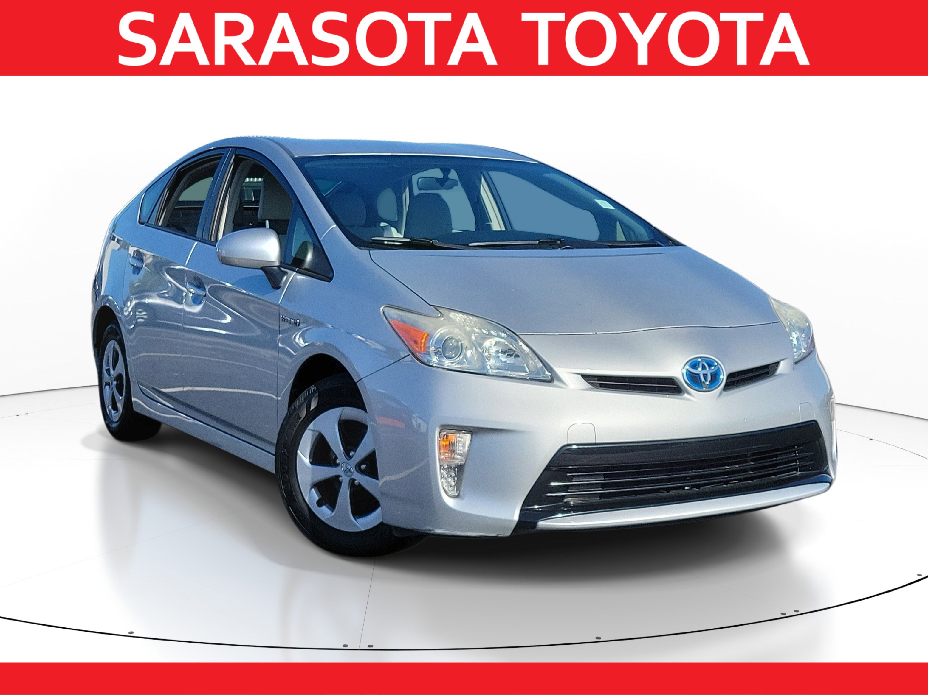 Used 2015 Toyota Prius Two FWD image 1