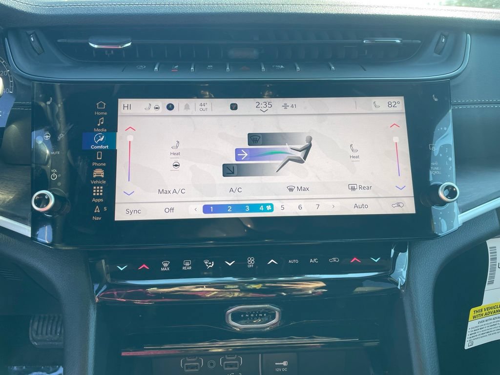 New 2026 Jeep Grand Cherokee Altitude AWD/4WD image 29