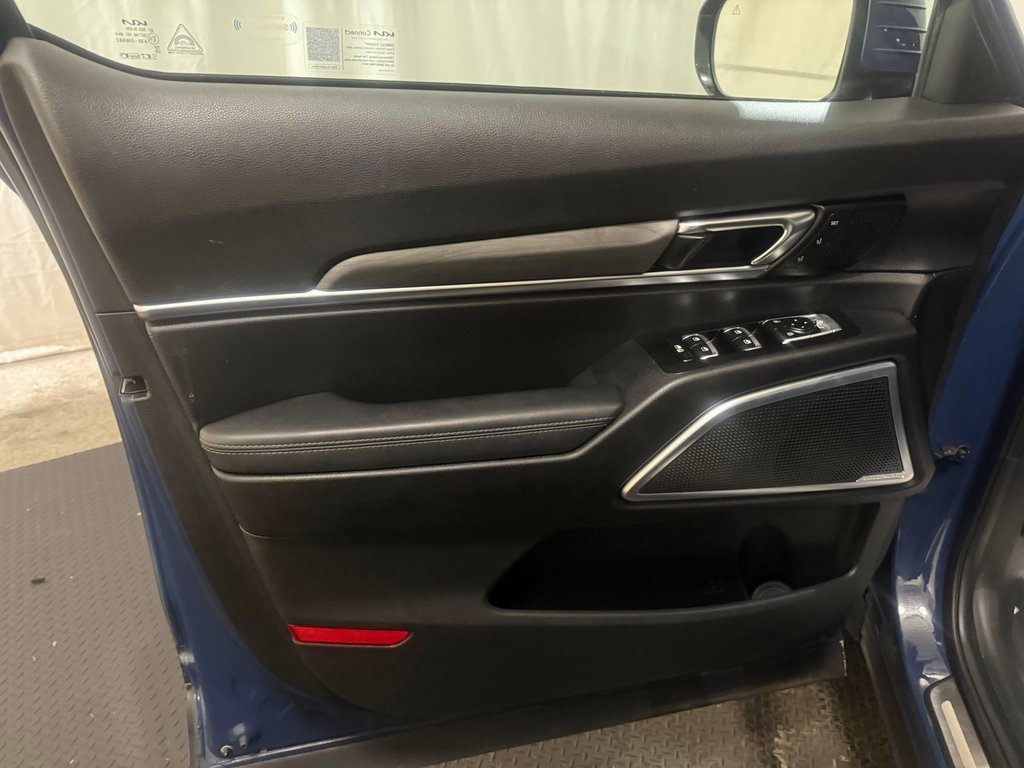 Used 2023 Kia Telluride SX X-Line image 22