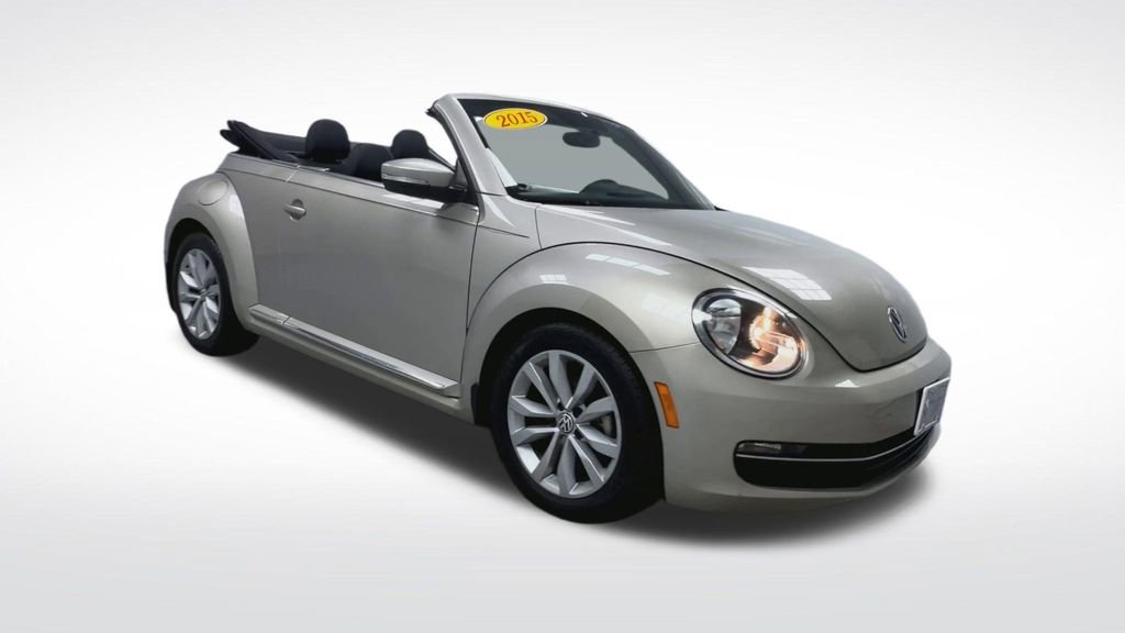 Used 2015 Volkswagen Beetle TDI image 13