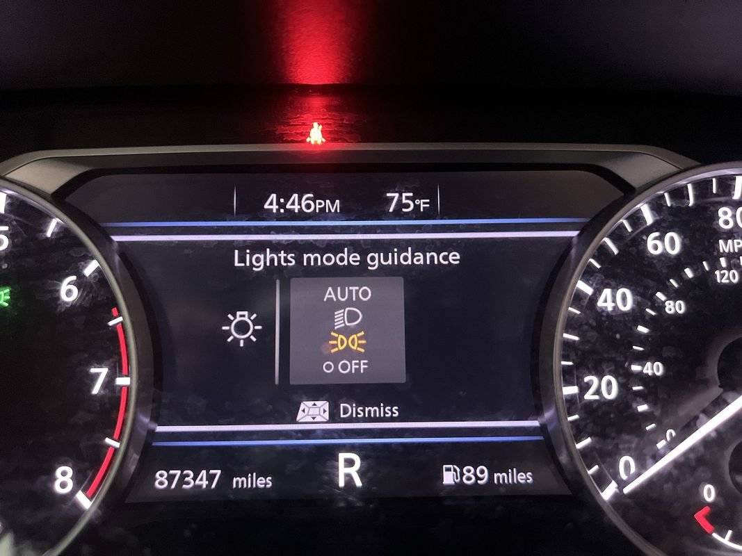 Used 2024 Nissan Sentra SV FWD image 19