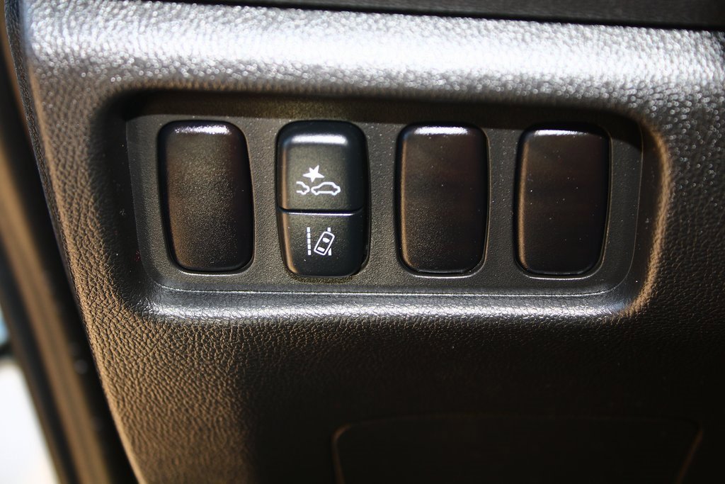 Used 2025 Mitsubishi Outlander Sport ES image 13