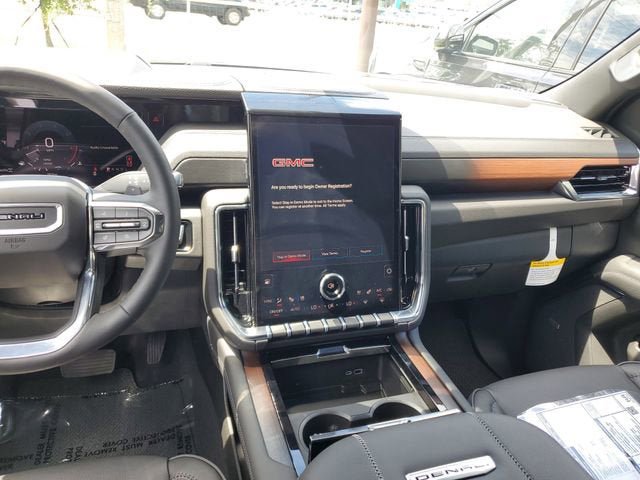 New 2026 GMC Yukon Denali w/ Sun & Power Step Package AWD/4WD image 14