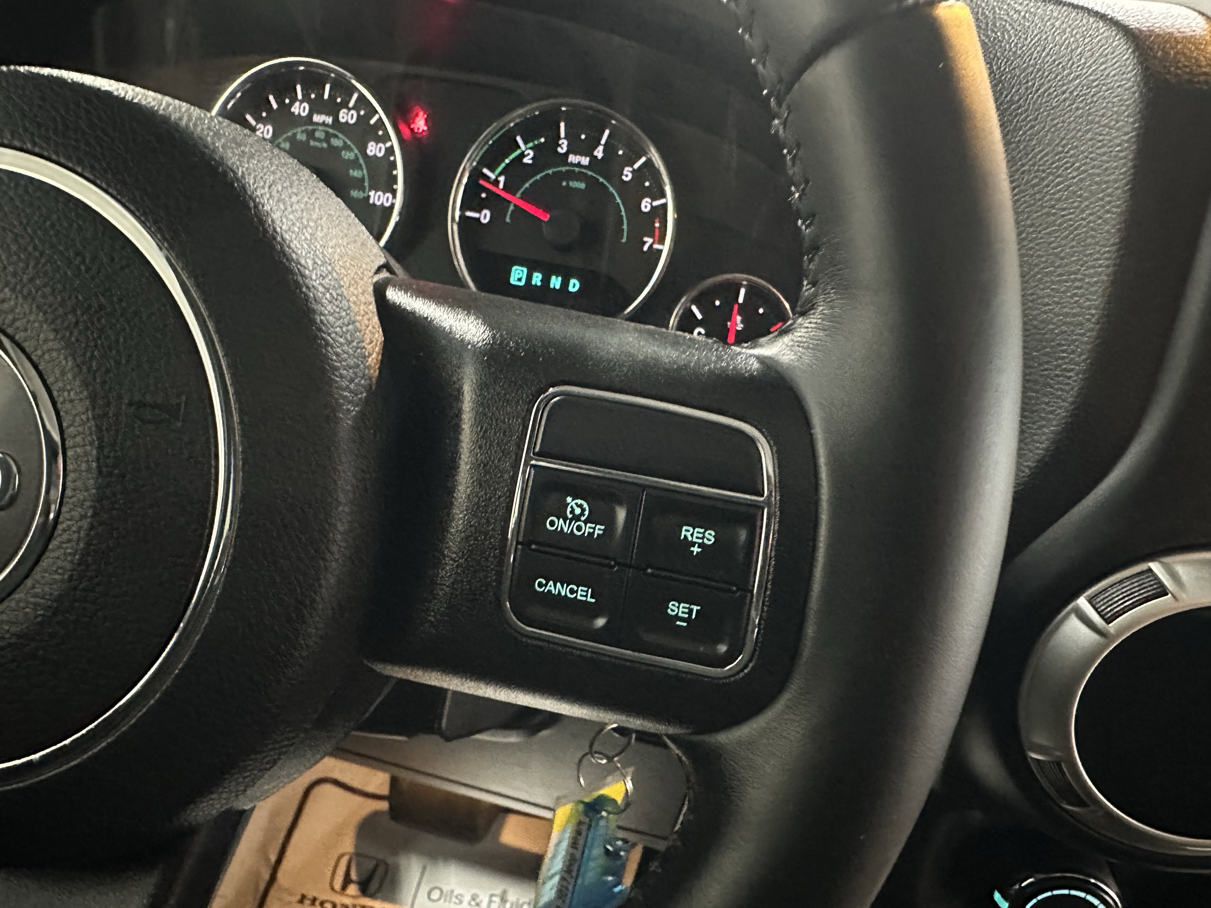 Used 2017 Jeep Wrangler Sahara w/ Connectivity Group AWD/4WD image 20