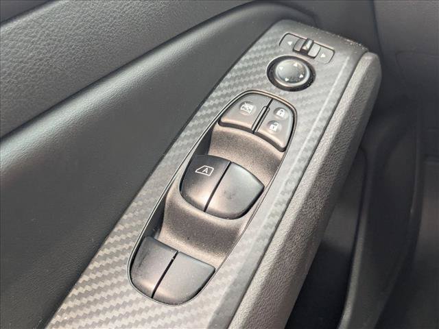 Used 2024 Nissan Altima 2.5 SV w/ SV Premium Package AWD/4WD image 12