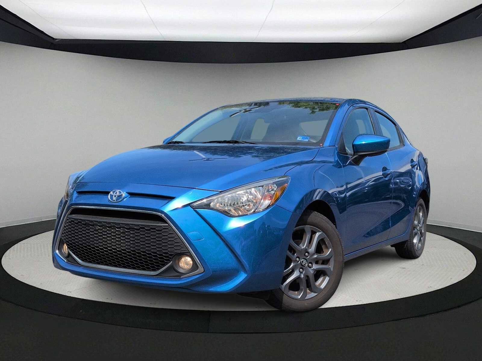 Used 2019 Toyota Yaris LE image 1
