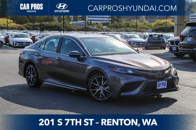 Used 2021 Toyota Camry SE