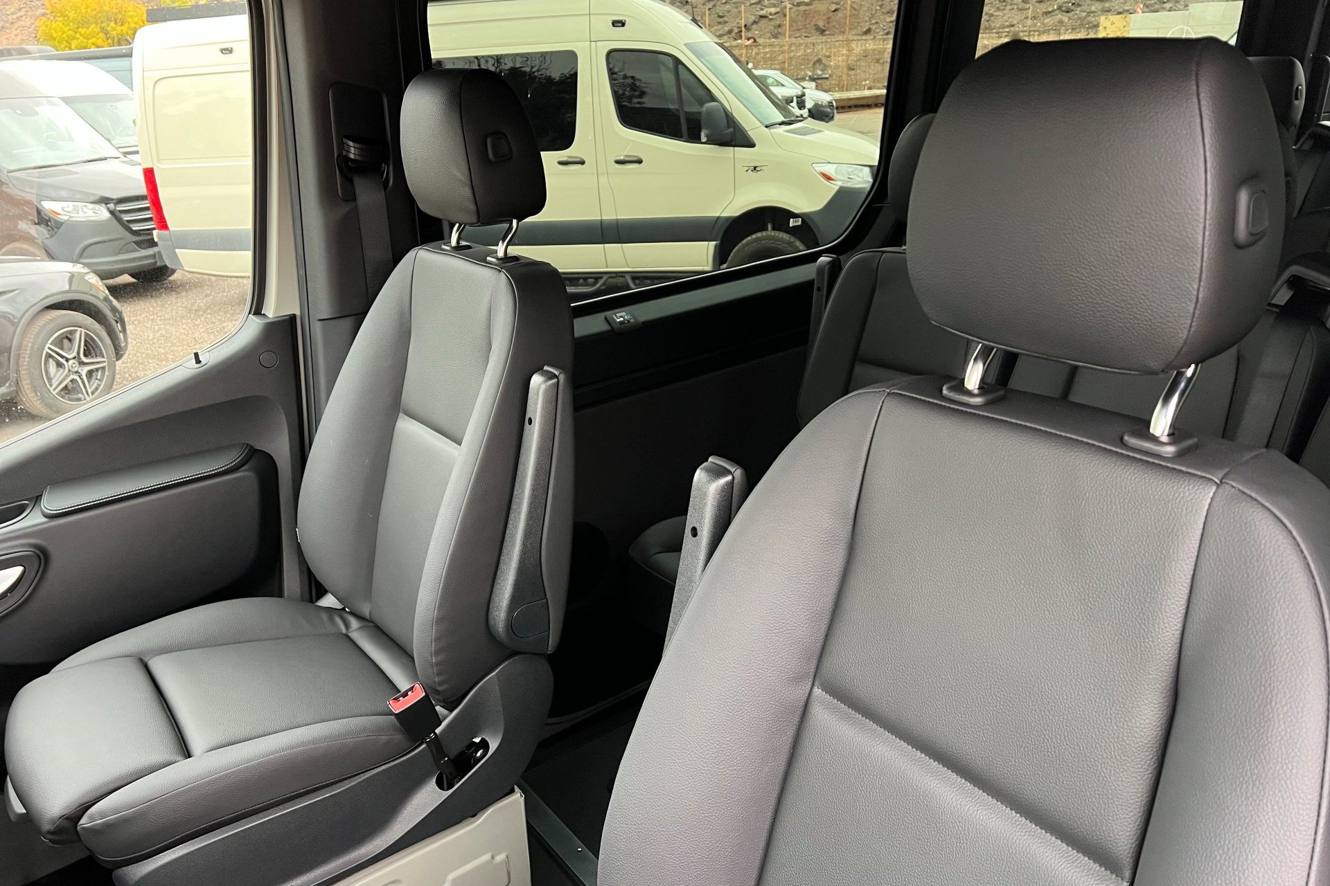 New 2026 Mercedes-Benz Sprinter 2500 image 16