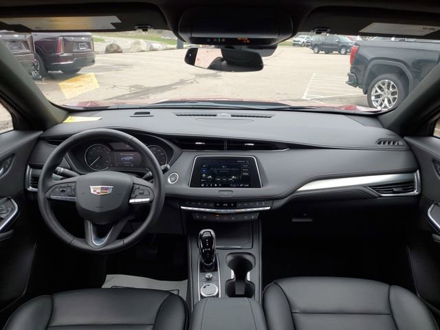 Certified 2023 Cadillac XT4 Premium Luxury image 23