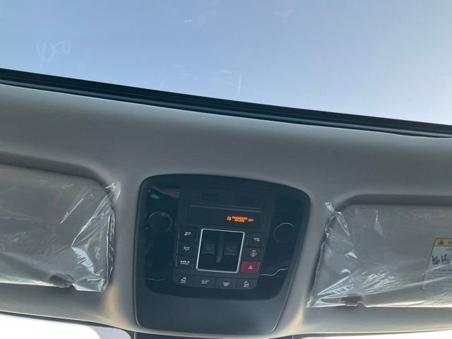 New 2026 Kia Carnival SX image 33