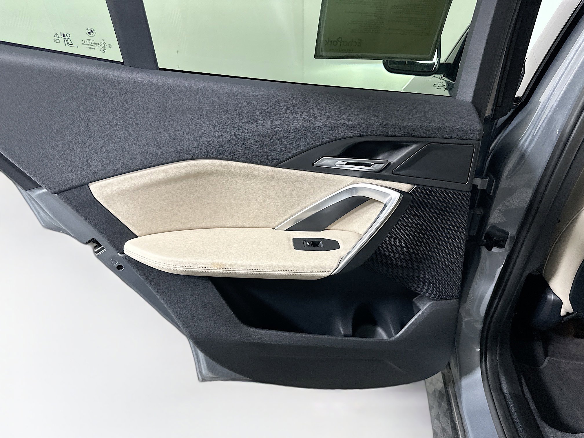 Used 2025 BMW X2 xDrive28i image 26