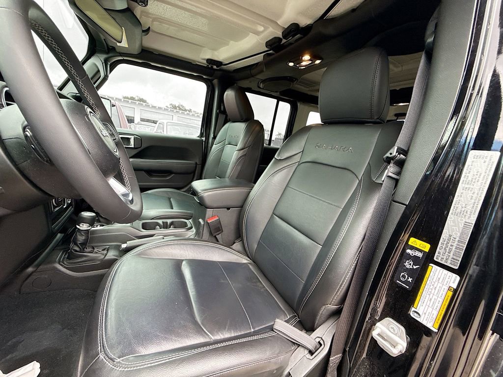 Used 2023 Jeep Wrangler Unlimited Sahara image 23