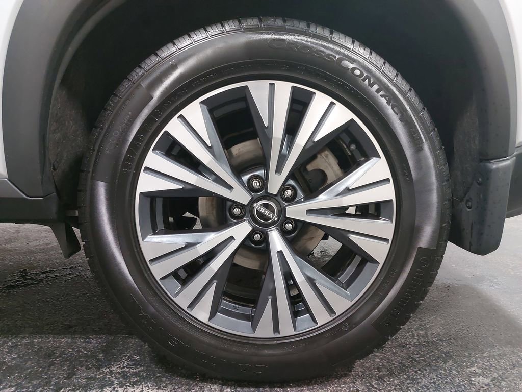 Used 2023 Nissan Rogue SV w/ SV Premium Package image 33