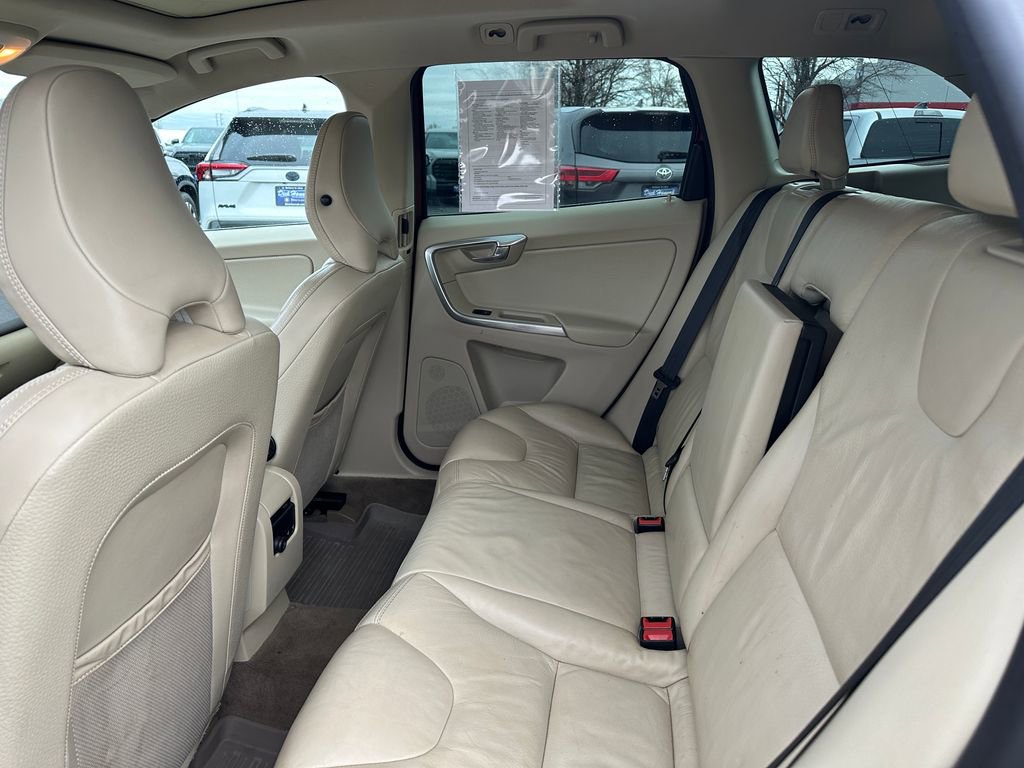 Used 2013 Volvo XC60 T6 image 13