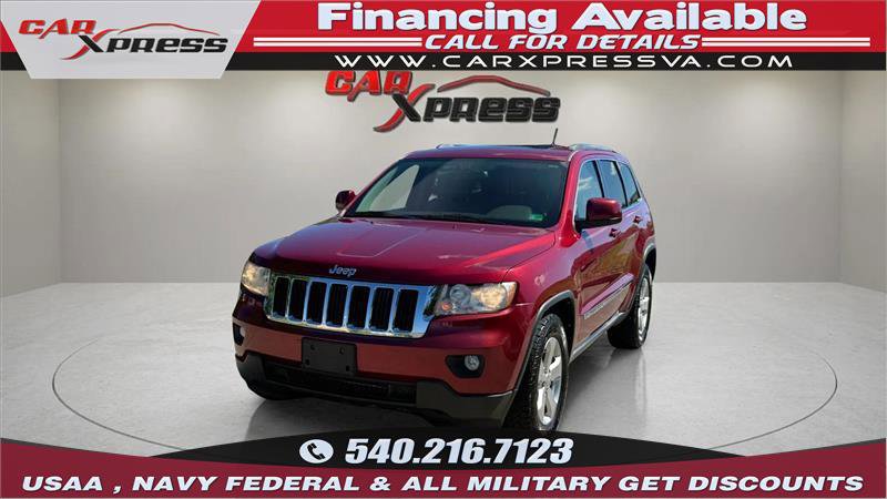 Used 2013 Jeep Grand Cherokee Laredo image 1