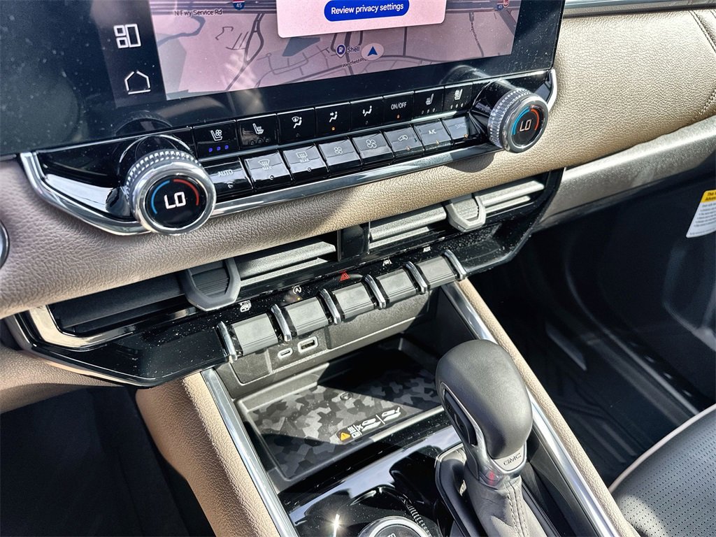 New 2026 GMC Canyon Denali image 27