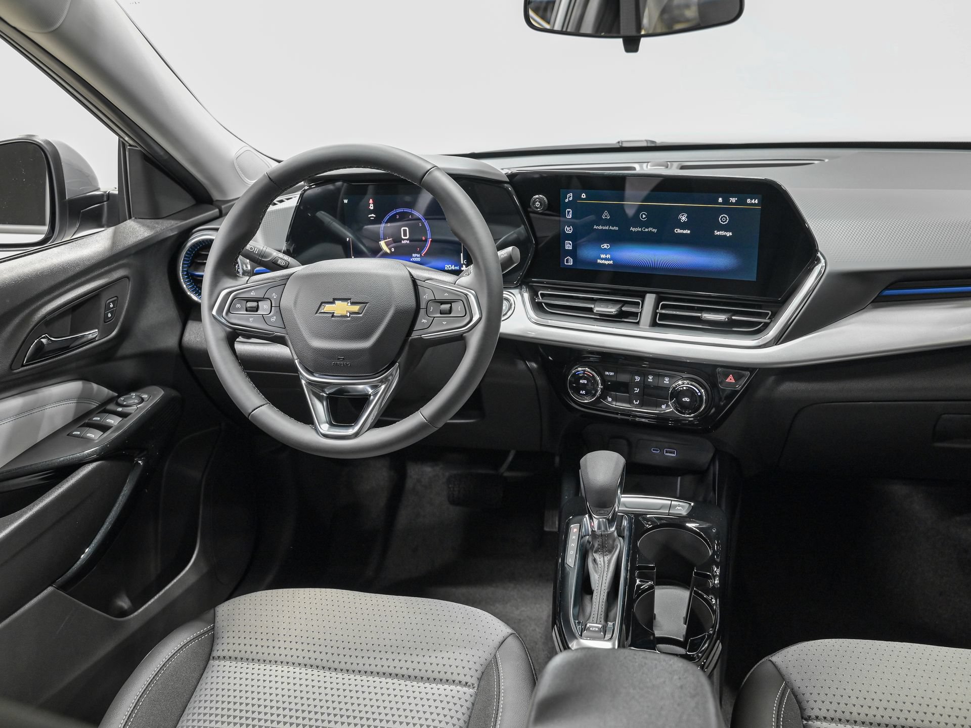 Used 2026 Chevrolet Trax LT w/ Driver Confidence Package FWD image 28