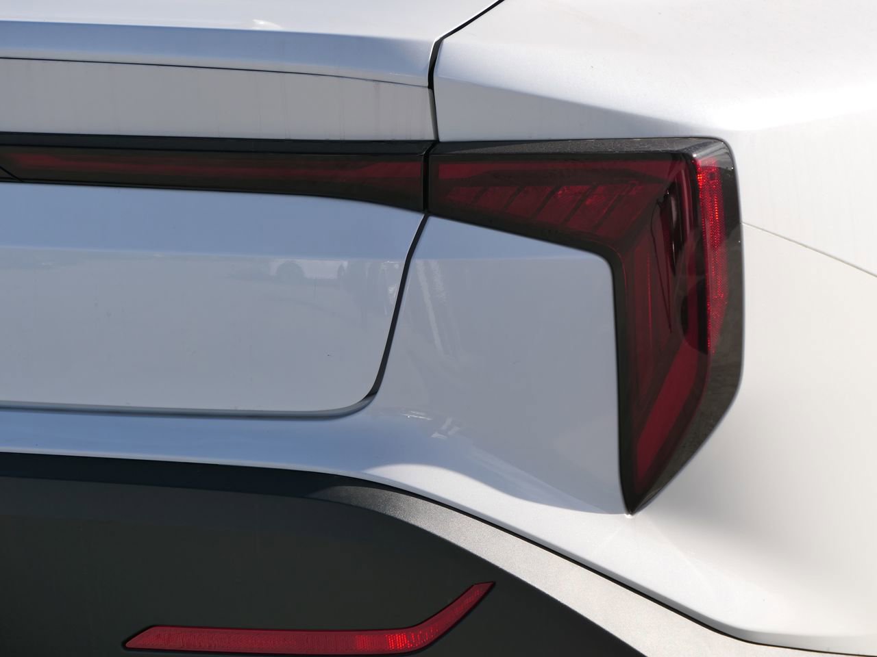 New 2025 Kia K4 LXS image 4