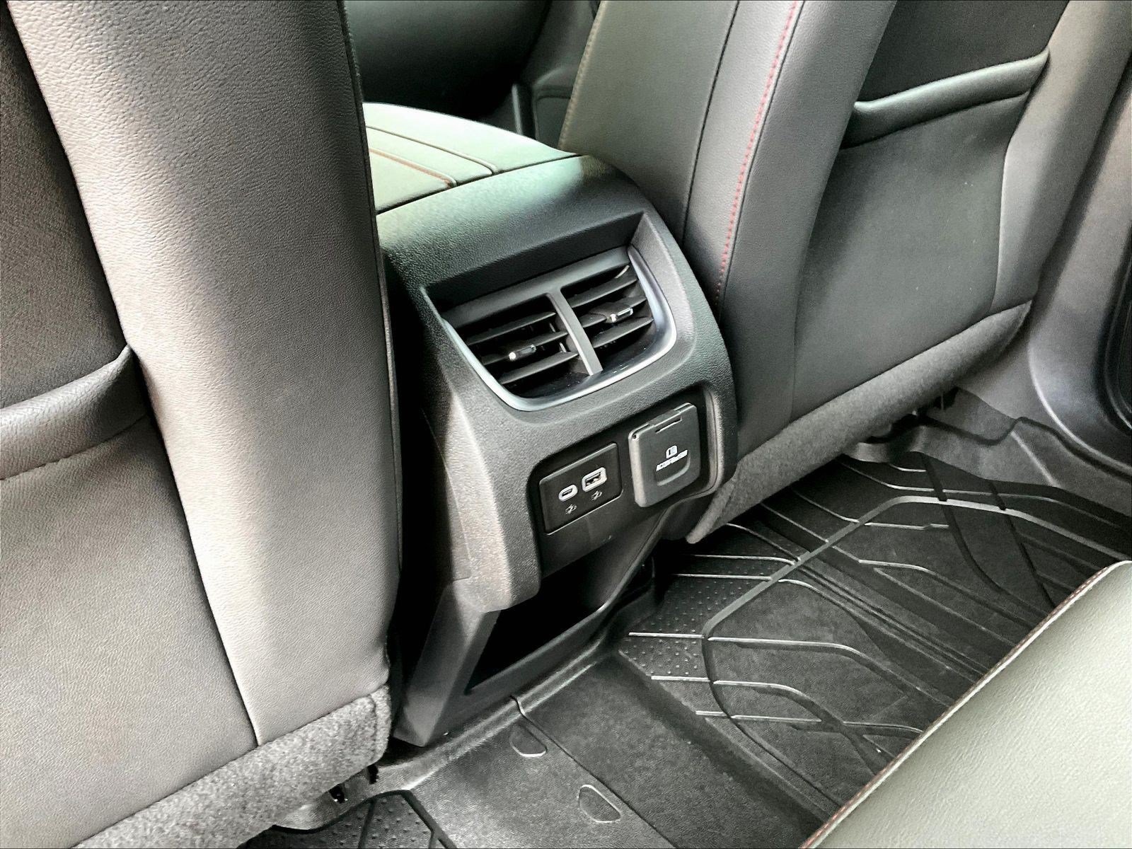 Used 2023 Chevrolet Blazer RS w/ Driver Confidence II Package FWD image 10