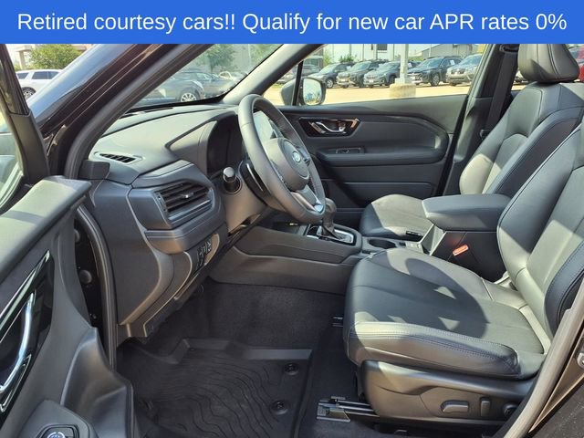 Used 2025 Subaru Forester Limited AWD/4WD image 7