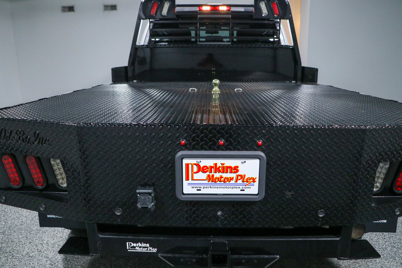Used 2022 RAM 3500 Tradesman AWD/4WD image 9