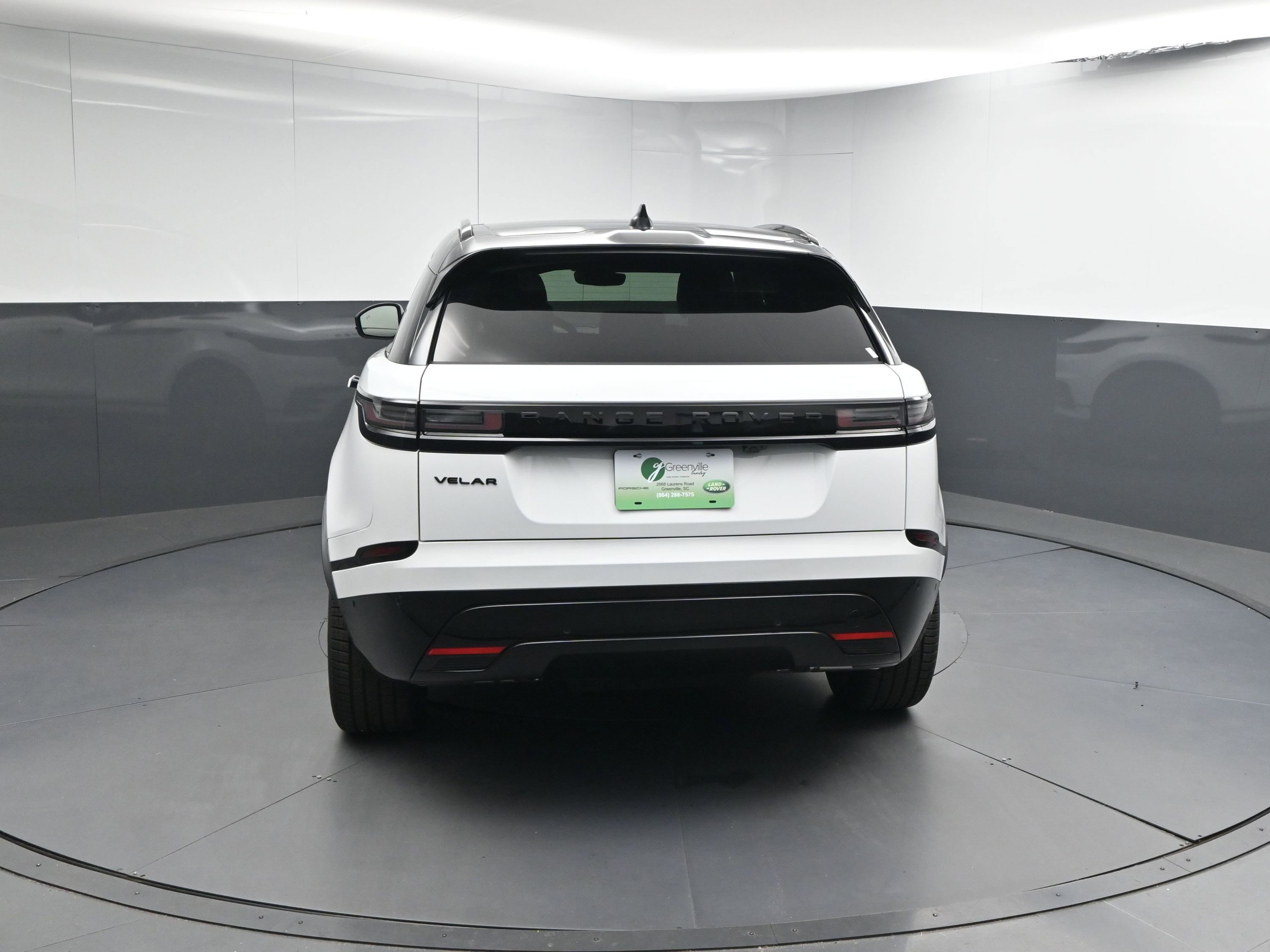 New 2026 Land Rover Range Rover Velar Dynamic SE image 21