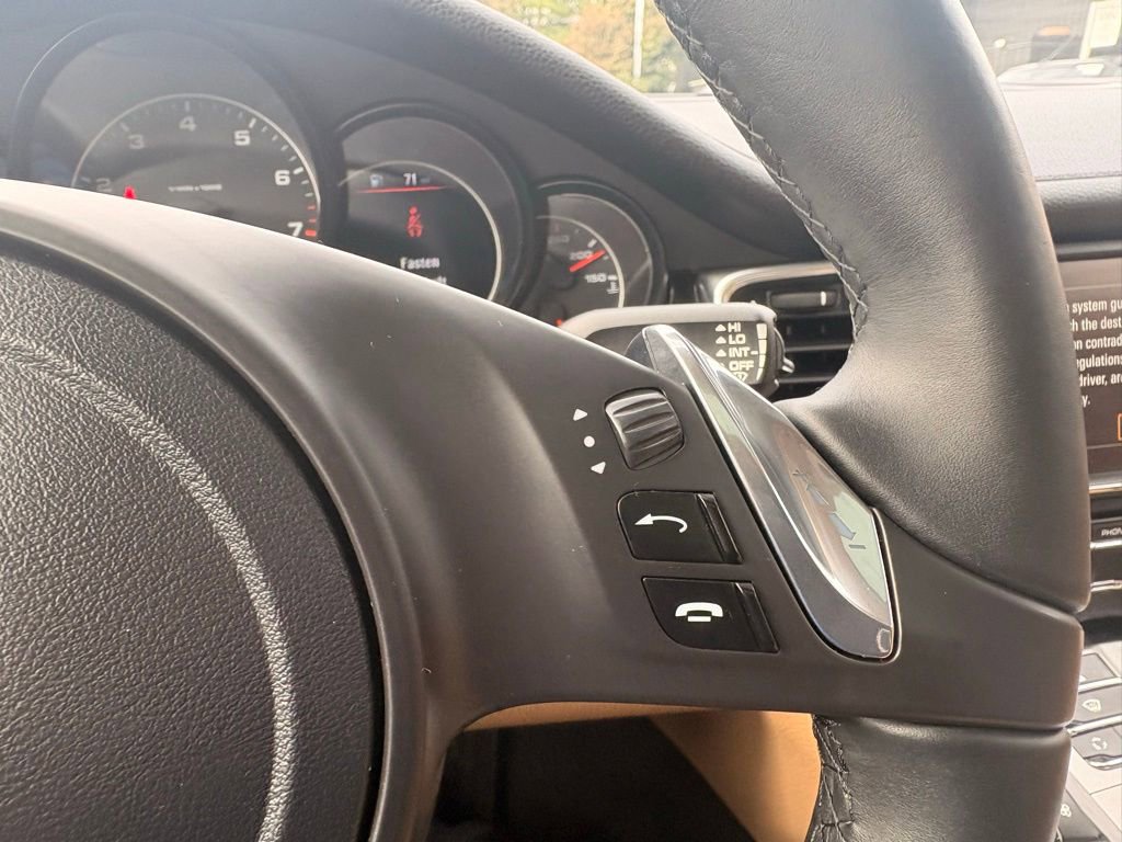 Used 2013 Porsche Panamera Platinum Edition image 32