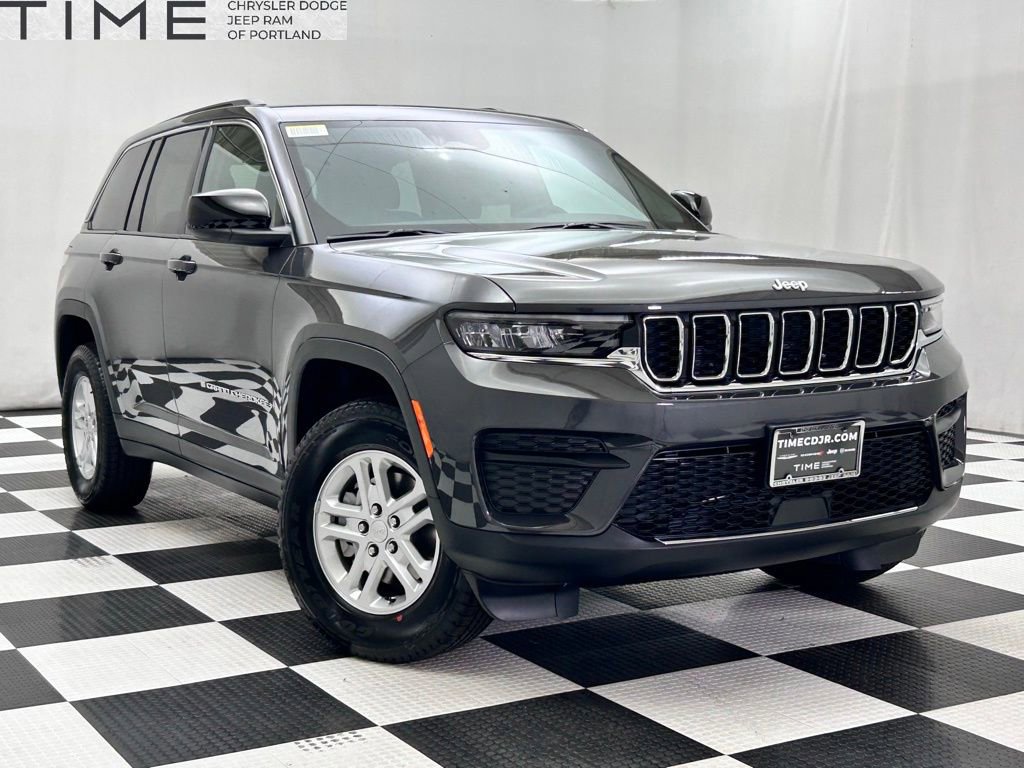 New 2025 Jeep Grand Cherokee Laredo w/ Trailer Tow Package image 1