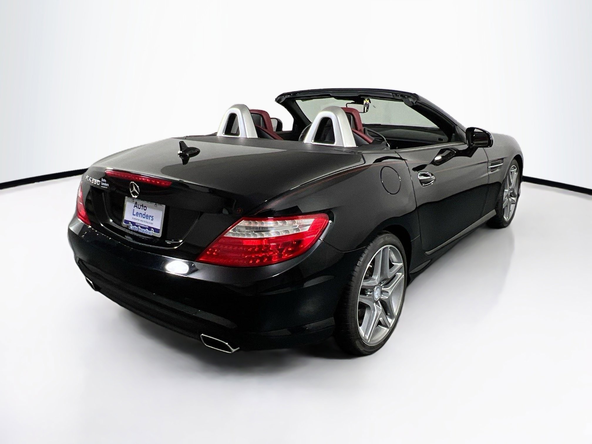 Used 2015 Mercedes-Benz SLK 350 image 5