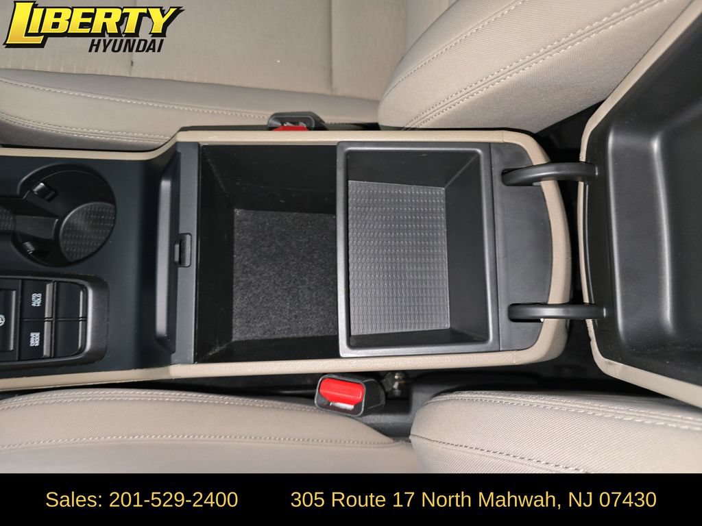 Used 2021 Hyundai Tucson SE FWD image 25