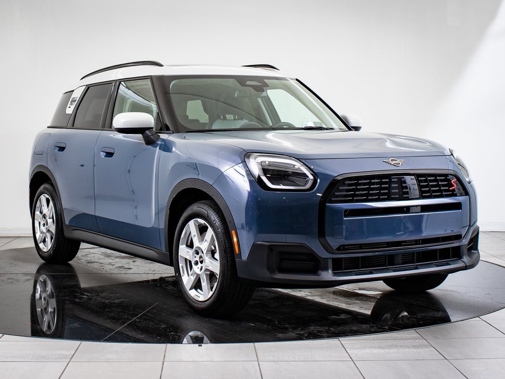 Certified 2025 MINI Cooper Countryman S image 12