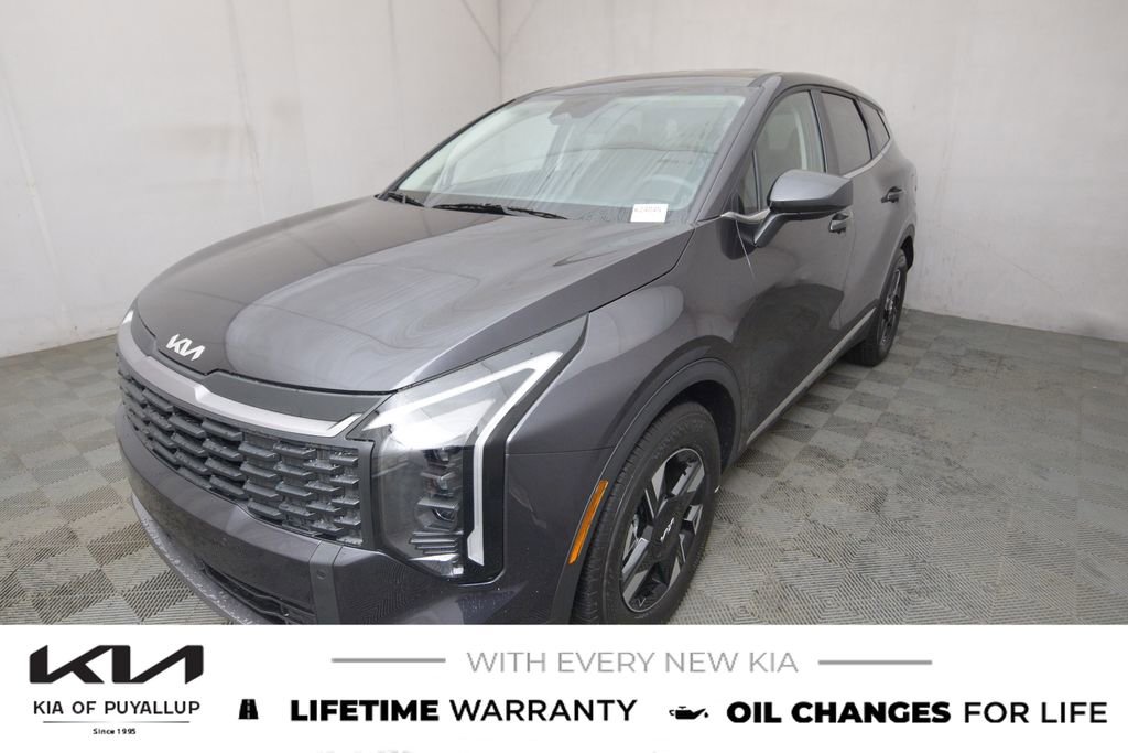 New 2026 Kia Sportage LX image 1