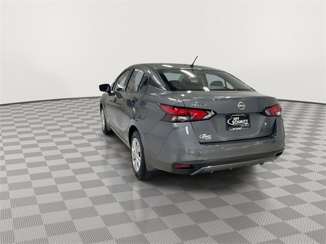 Used 2025 Nissan Versa S w/ Trunk Package image 8