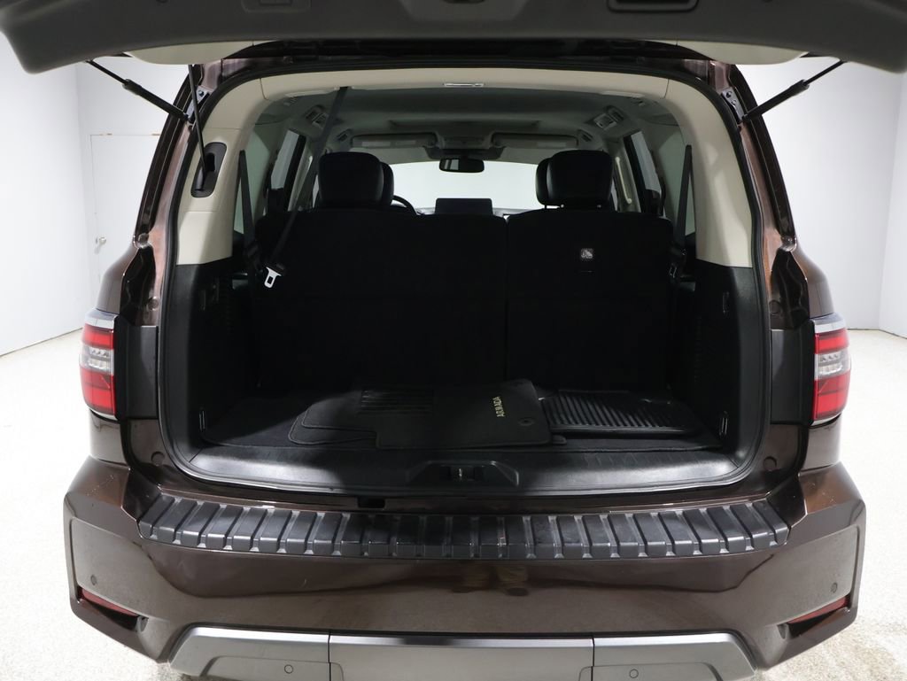 Used 2022 Nissan Armada SL w/ Captain's Chairs Package image 4