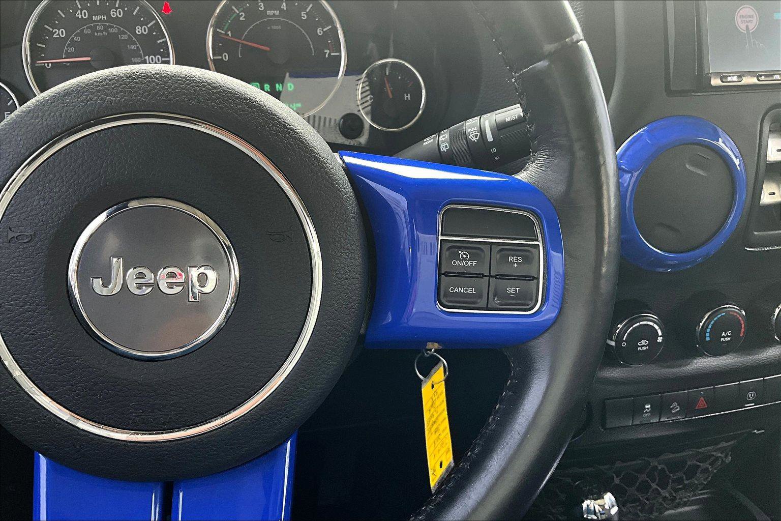 Used 2018 Jeep Wrangler Unlimited Sahara image 19