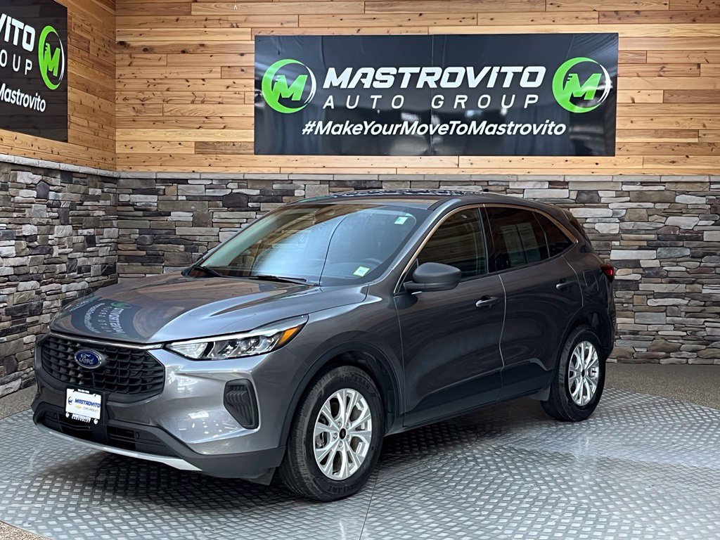 Used 2023 Ford Escape Active AWD/4WD image 7