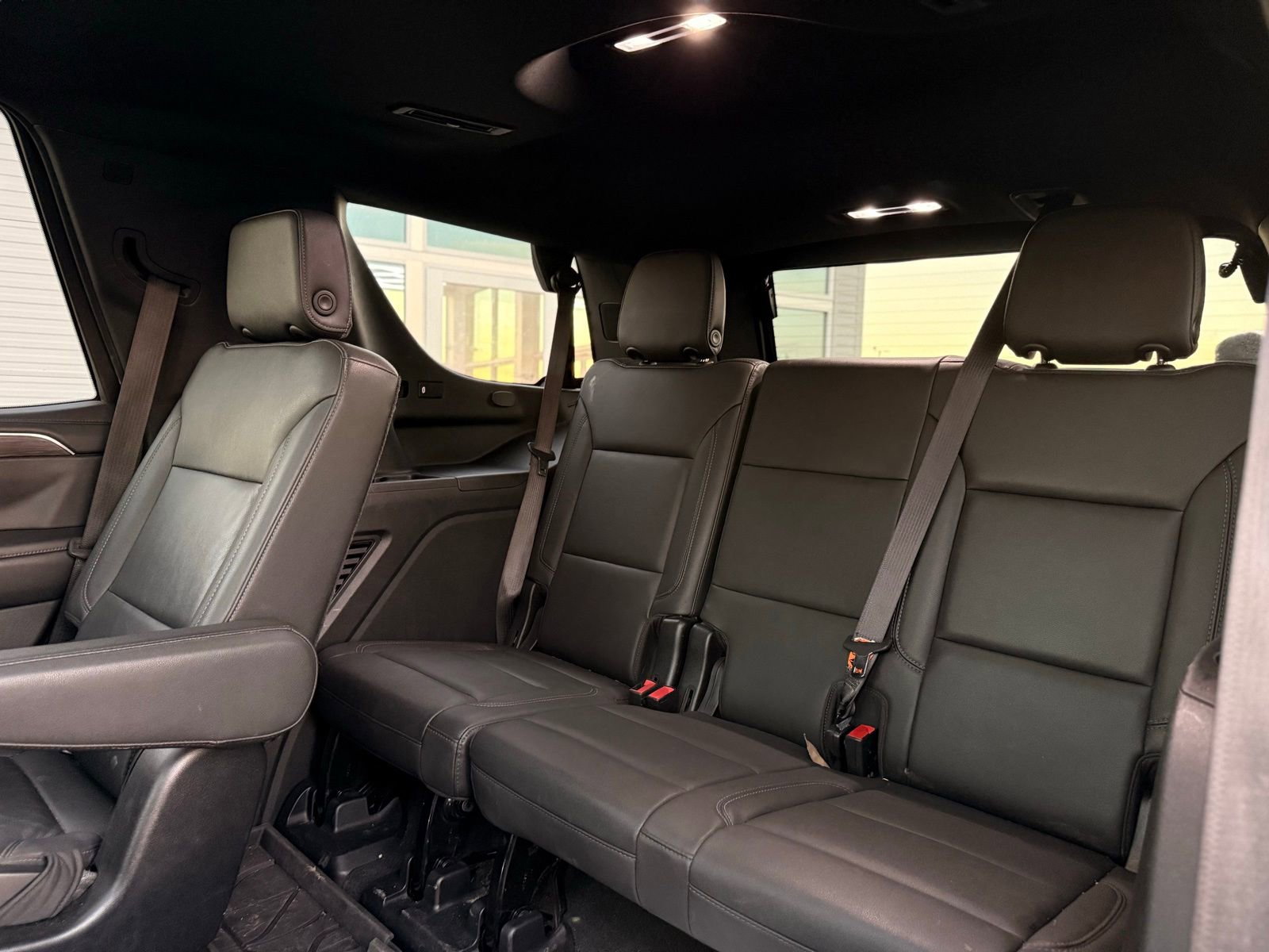 Used 2021 Chevrolet Tahoe Z71 image 23