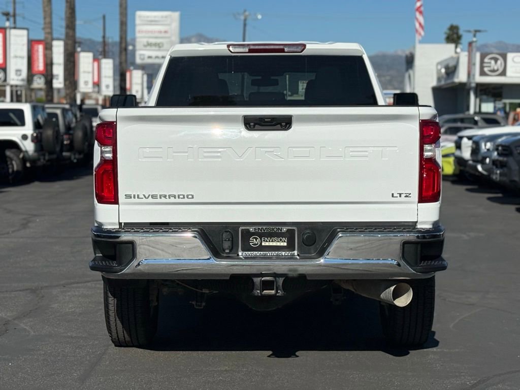 Used 2023 Chevrolet Silverado 2500 LTZ image 9