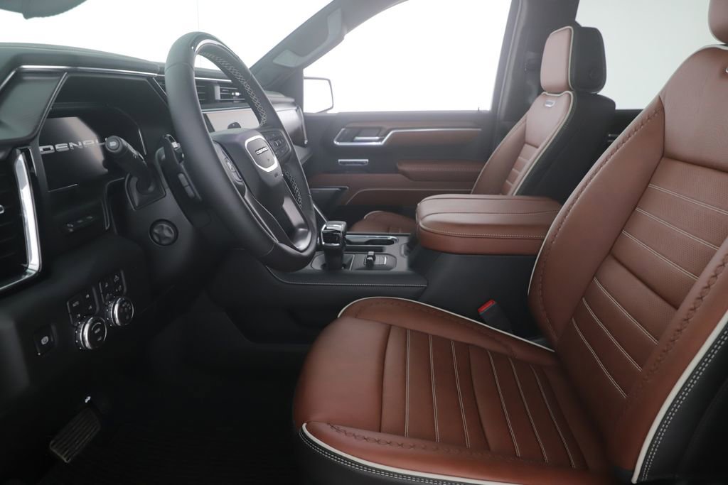Used 2026 GMC Sierra 1500 Denali Ultimate AWD/4WD image 17