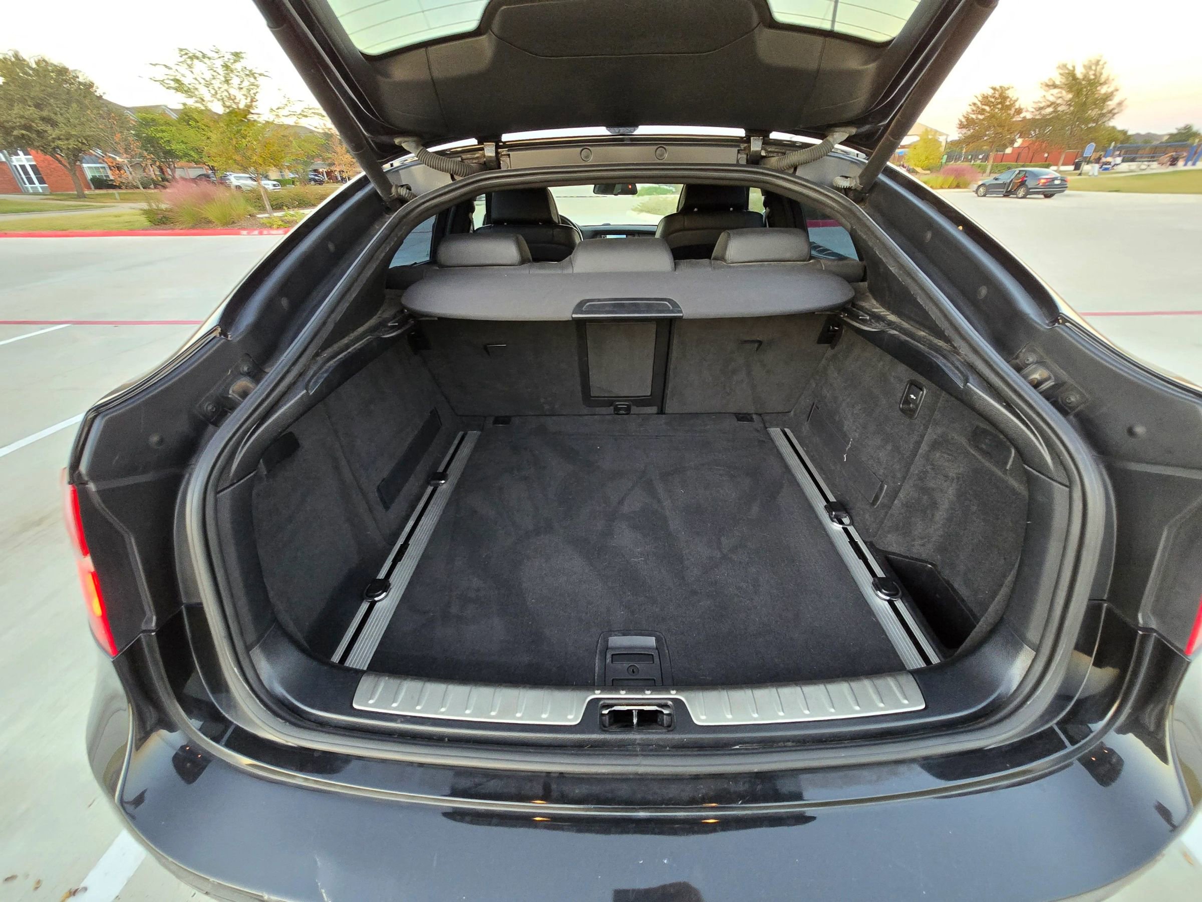 Used 2013 BMW X6 xDrive35i image 9