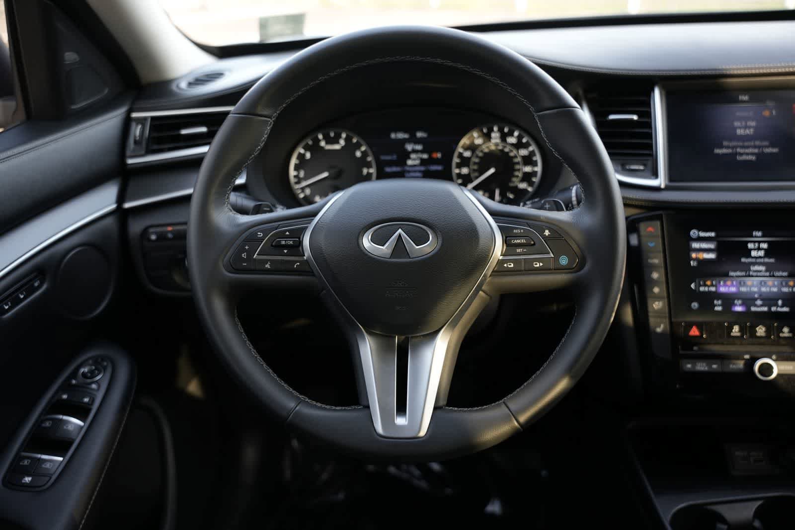 Used 2025 INFINITI QX50 Luxe AWD/4WD image 9