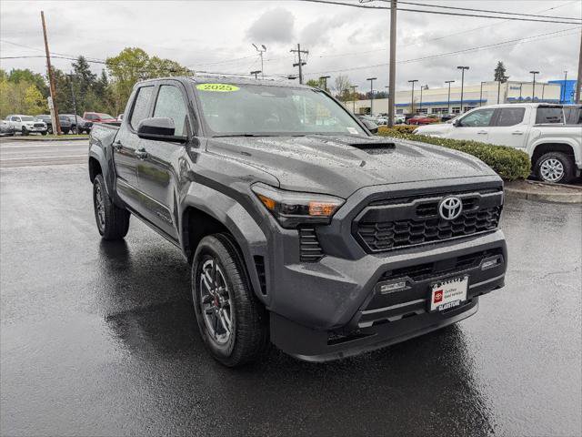 Certified 2025 Toyota Tacoma TRD Sport AWD/4WD image 17