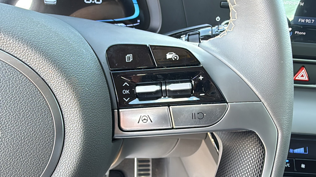 Certified 2026 Hyundai Elantra Sport FWD image 21