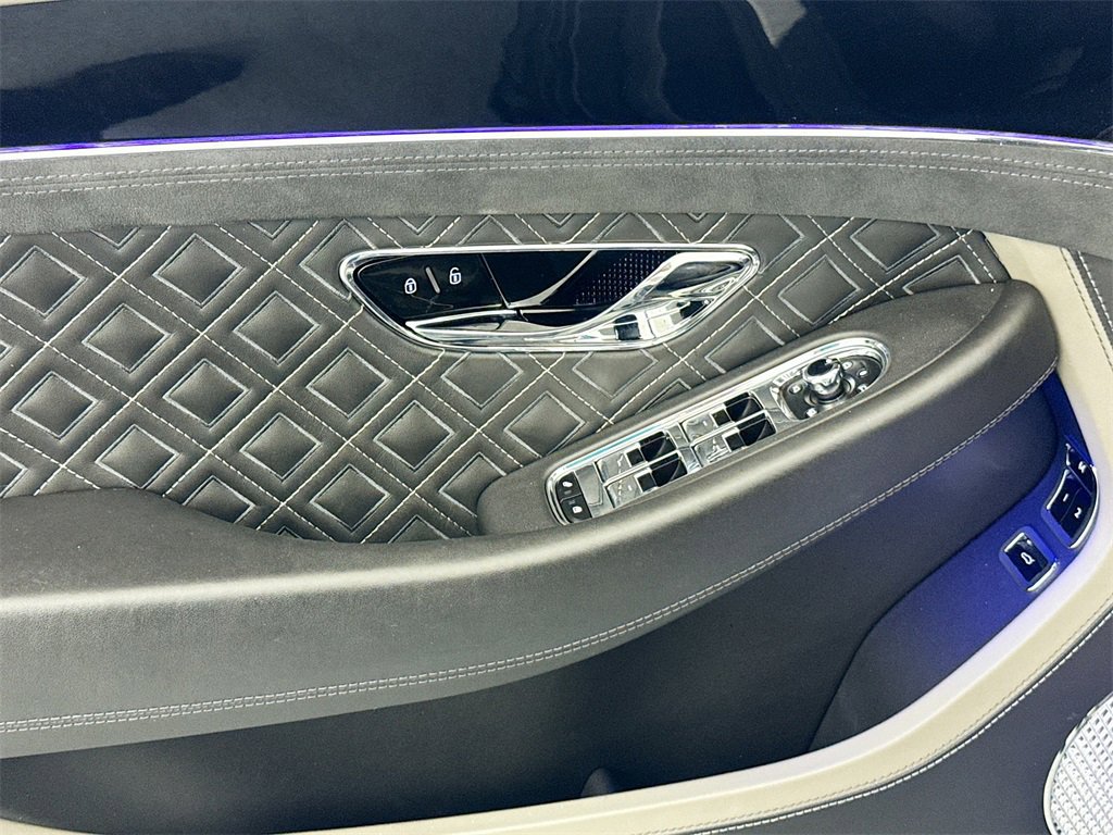 Used 2022 Bentley Continental GT Speed image 18