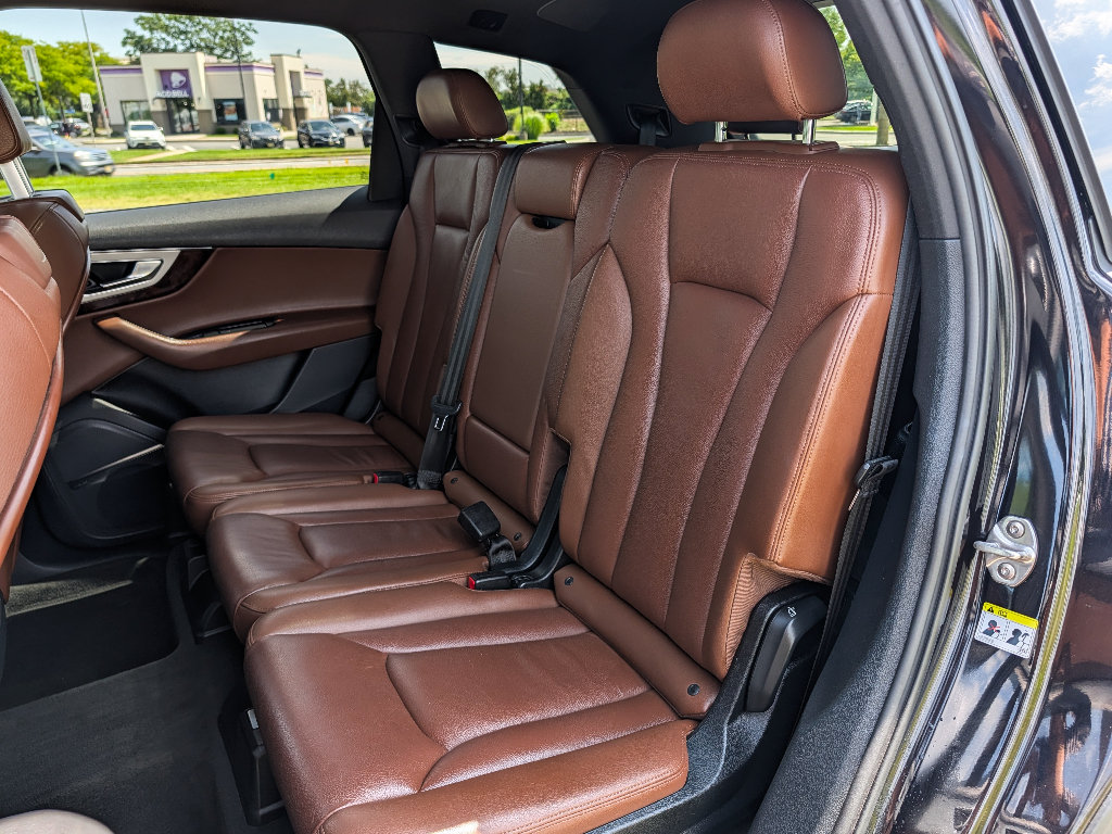 Used 2018 Audi Q7 2.0T Premium Plus AWD/4WD image 18